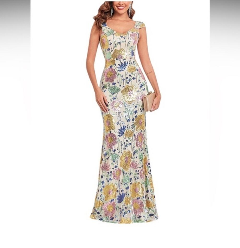 Luna Tuccini sequin dress size 6 NEW